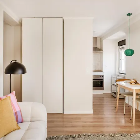 Stunning Views | Chic Apartament