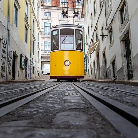 Stunning Views | Chic Apartmán Lisboa