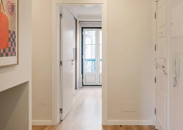 Stunning Views | Chic Apartmán